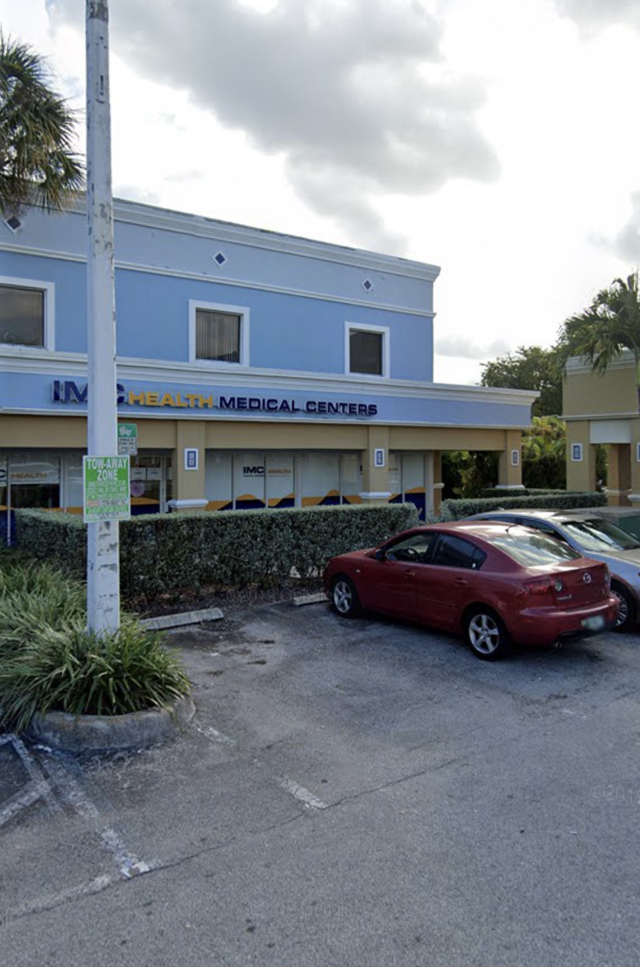 CareMax Miami – SW 8th St